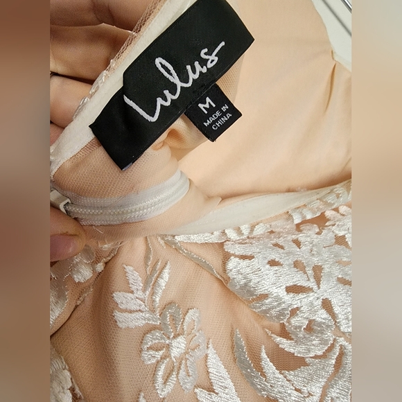 Lulus white and nude lace strapless gown size medium - Picture 6 of 9